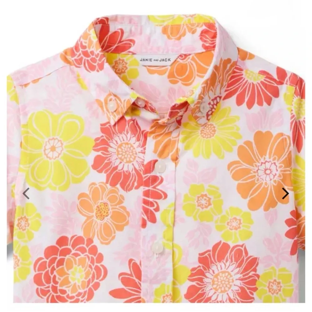 Brand New Janie & Jack Boys Button Down Floral Hawaiian Shirt, Size 6, NWT - Picture 2 of 3